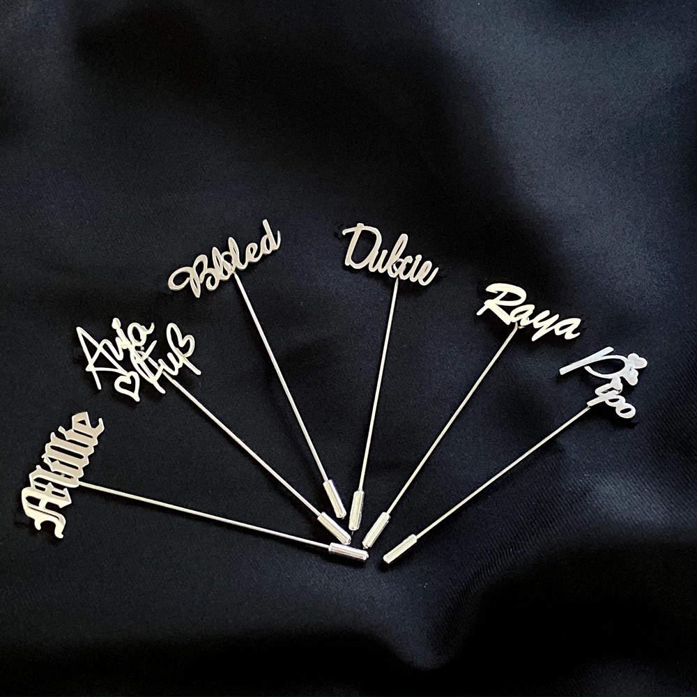 Vintage Fashion Guild - Personalized Men Lapel Pin Custom Name