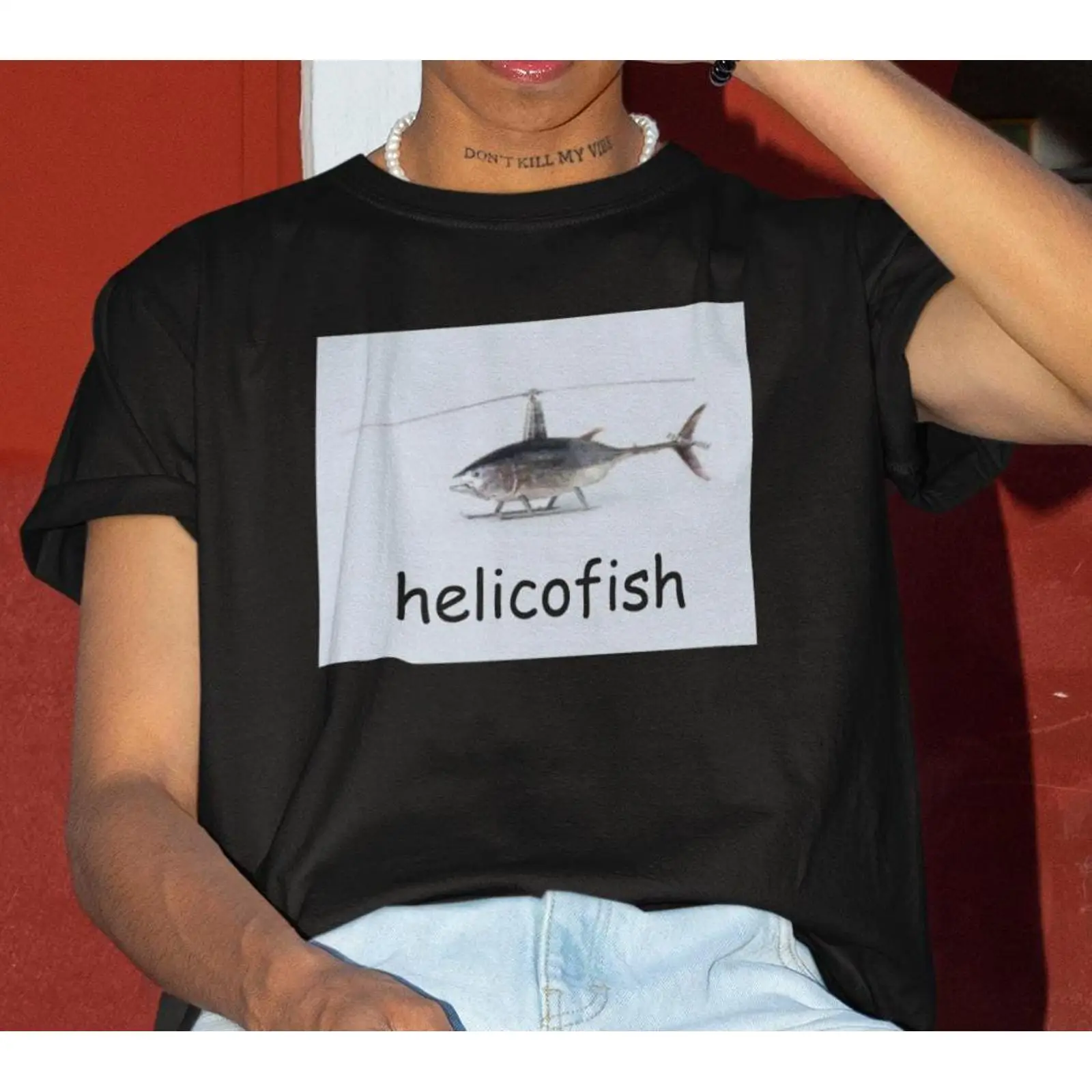 Helicofish Funny Meme T Shirt  – Vintage Fashion Gen Z recenzja i cena