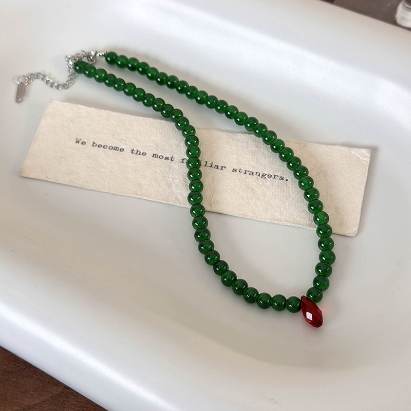 Vintage Green Beaded Necklace  – Vintage Fashion Look recenzja i cena