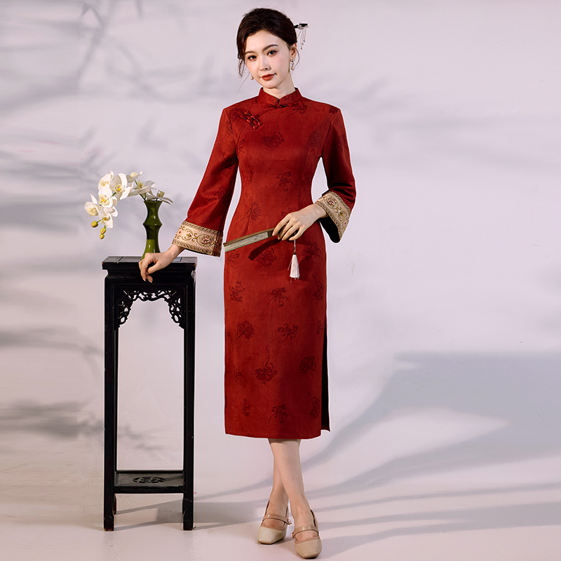 Luxury Suede Velvet Qipao - Mo – Vintage Fashion Gen Z recenzja i cena