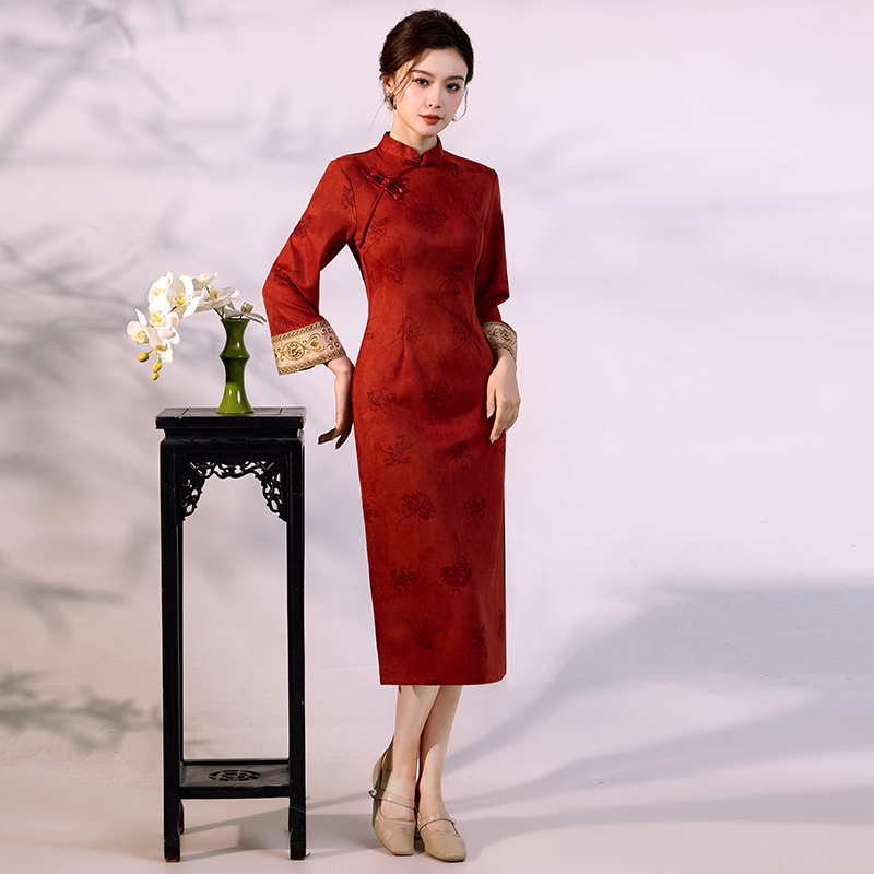 Luxury Suede Velvet Qipao - Mo – Vintage Fashion Gen Z recenzja i cena