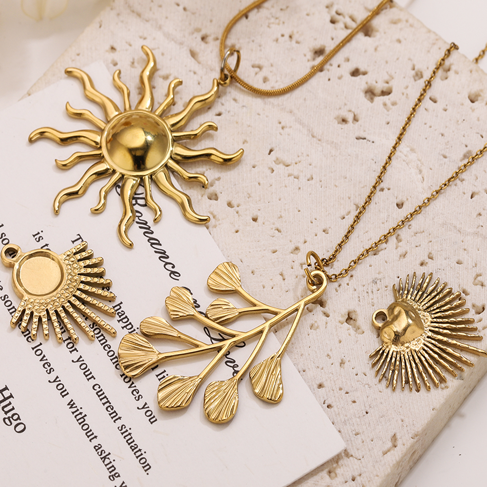 5pcs Stainless Steel Flower Ch – Vintage Fashion Jewelry Necklaces recenzja i cena